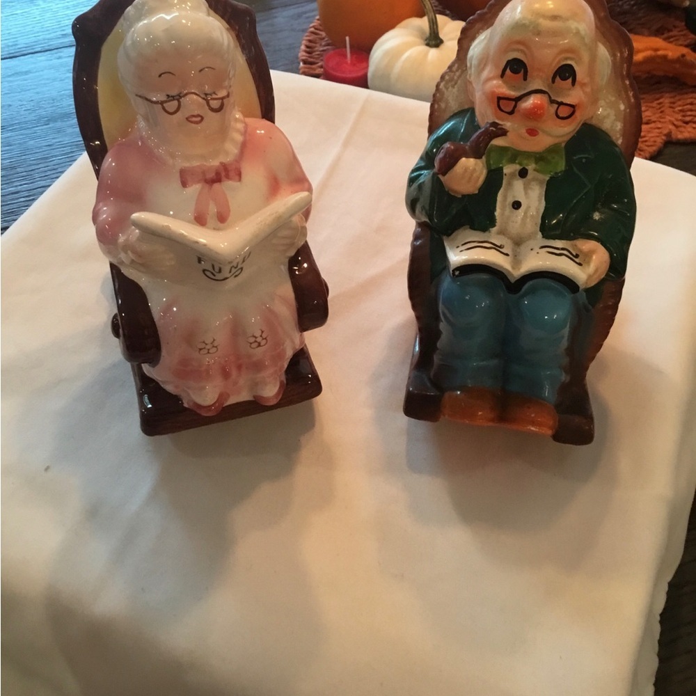 Vintage Lefton Retirement Fund Grandparent Figurines Banks